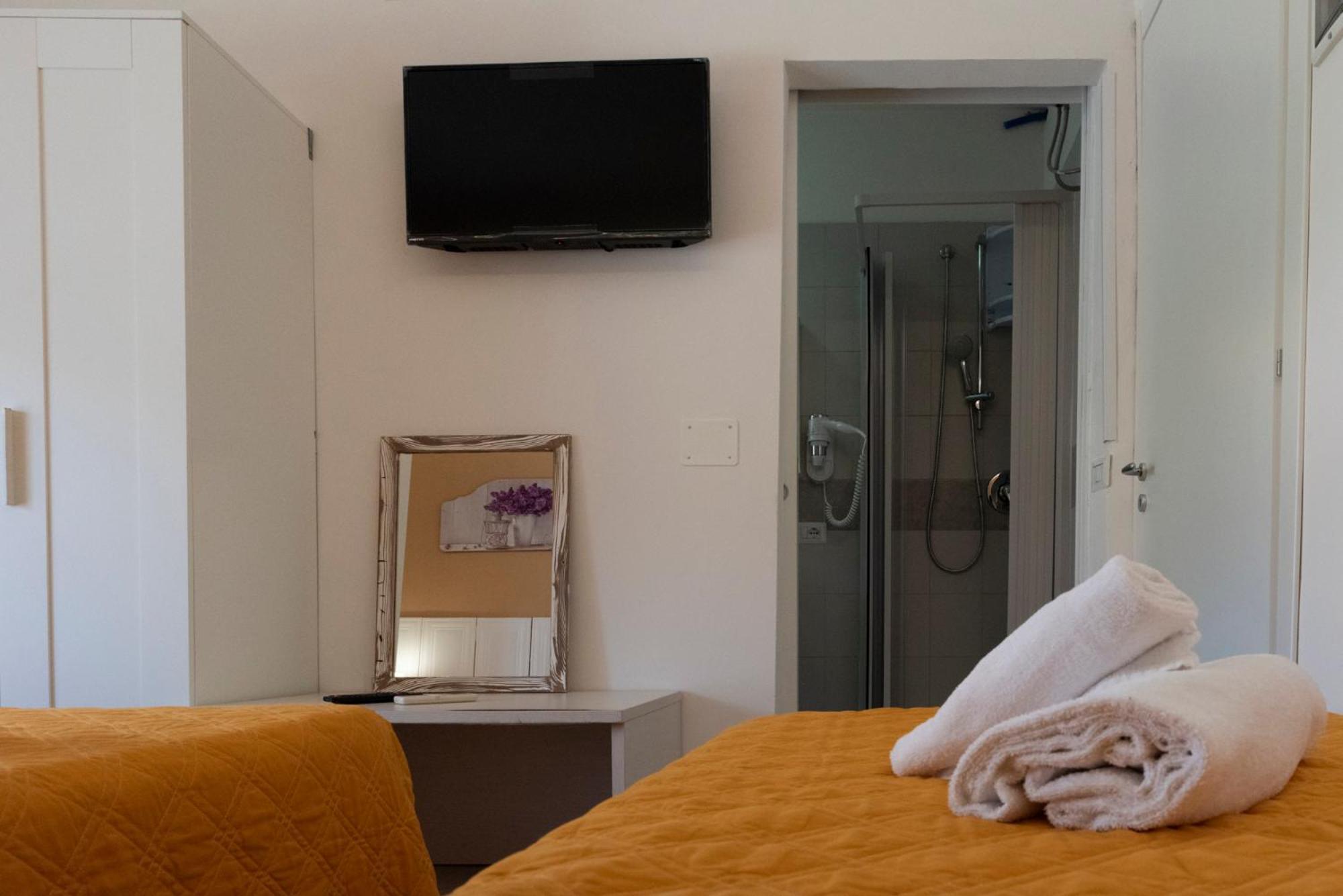 Solaris Paestum Bed and Breakfast Eksteriør billede